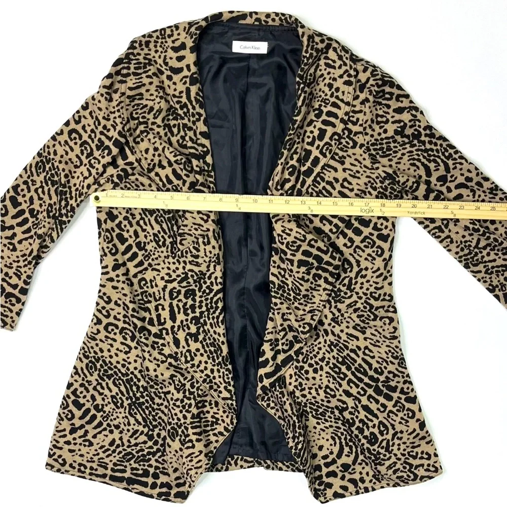 Calvin Klein Cardigan Jacket Women’s Medium Cheetah Print Open Front Ruffled - Picture 9 of 10